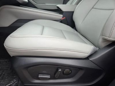 2026 Ford Explorer — photo 33 view