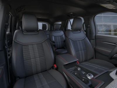 2026 Ford Explorer — photo 10 view