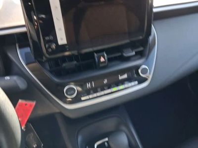 2025 Toyota Corolla — photo 17 view