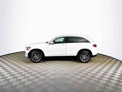 2022 Mercedes-Benz GLC — rear three-quarter view