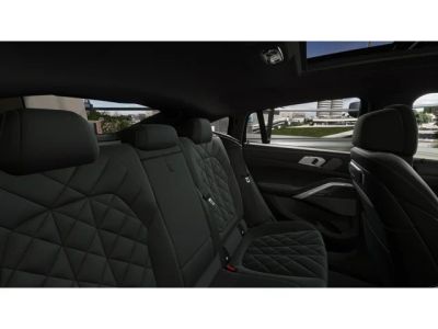2027 BMW X6 - Photo 12