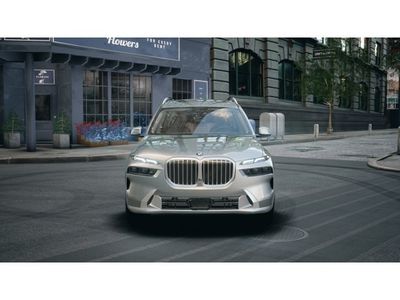 2026 BMW X7 - Photo 3