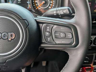 2025 Jeep Gladiator - Photo 15