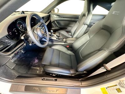 2024 Porsche 911 — detail view