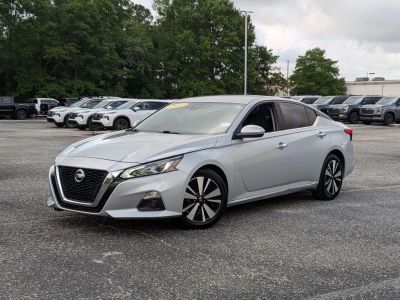 2022 Nissan Altima - Photo 1
