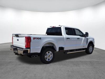 2026 Ford Super Duty — photo 24 view