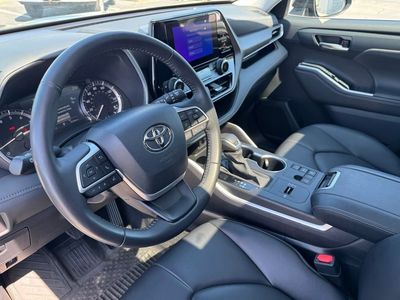 2024 Toyota Highlander XLE - Photo 17