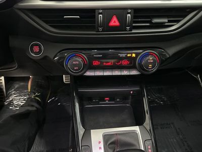 2023 Kia Forte - Photo 18
