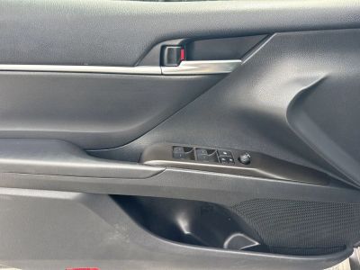 2023 Toyota Camry - Photo 9