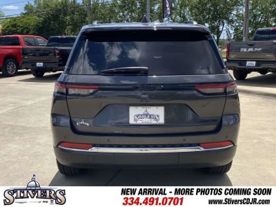 2022 Jeep Grand Cherokee - Photo 7