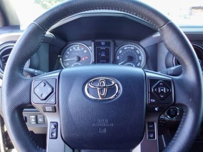 2018 Toyota Tacoma - Photo 15