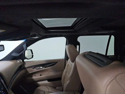 2018 Cadillac Escalade - Photo 9