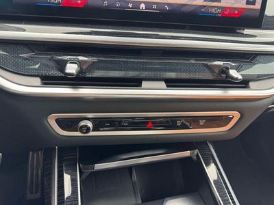 2026 BMW X7 - Photo 15