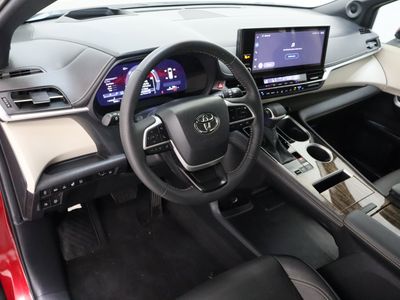 2025 Toyota Sienna AWD - Photo 13