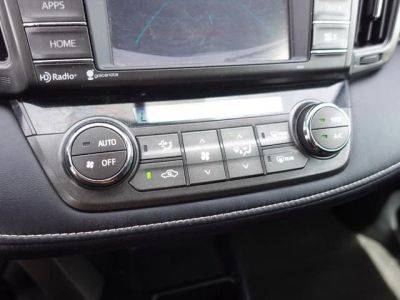 2015 Toyota RAV4 - Photo 20