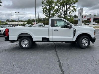 2026 Ford F-350SD - Photo 2