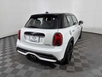 2023 MINI Hardtop 4 Door — engine compartment view