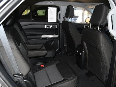 2022 Ford Explorer — photo 17 view