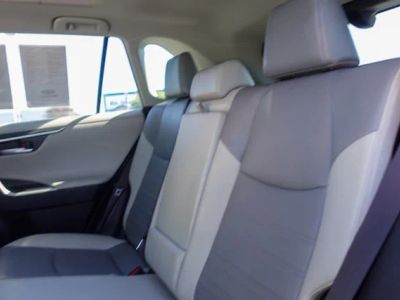 2019 Toyota RAV4 - Photo 26