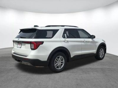 2026 Ford Explorer — photo 24 view