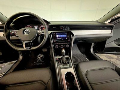 2022 Volkswagen Passat - Photo 14