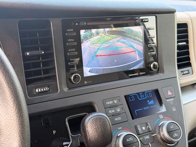 2020 Toyota Sienna LE - Photo 30