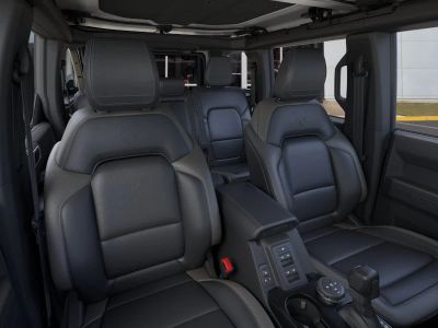2026 Ford Bronco — photo 10 view