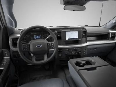 2026 Ford Chassis Cab — photo 13 view