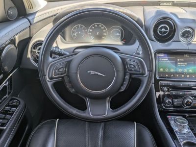 2019 Jaguar XJ - Photo 27