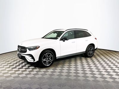 2025 Mercedes-Benz GLC - Photo 3
