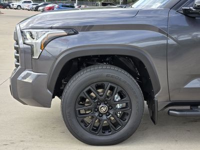 2026 Toyota Tundra - Photo 6