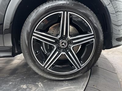 2026 Mercedes-Benz GLE — photo 9 view