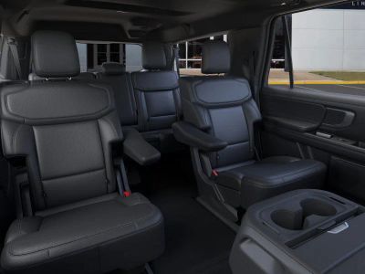 2025 Ford Expedition - Photo 11