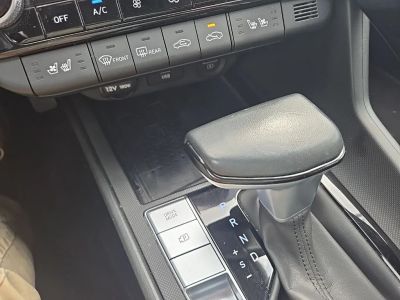 2023 Hyundai Elantra Hybrid - Photo 18