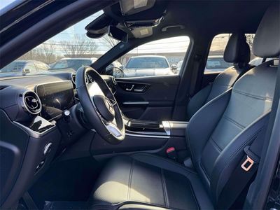 2023 Mercedes-Benz GLC - Photo 4