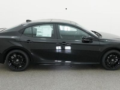 2026 Toyota Camry - Photo 32