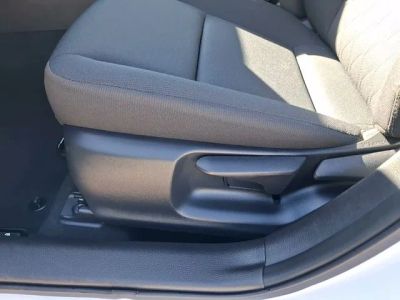 2025 Toyota Corolla — photo 12 view