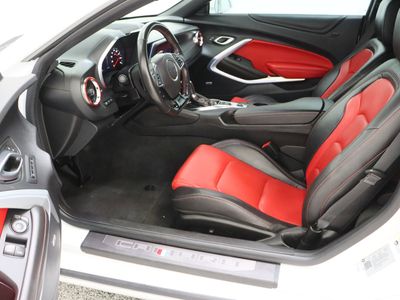 2023 Chevrolet Camaro RWD - Photo 15