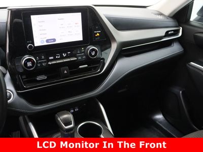 2024 Toyota Highlander FWD - Photo 16