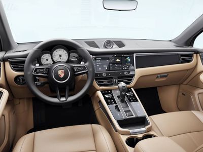 2026 Porsche Macan — photo 9 view