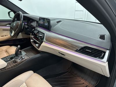 2018 BMW 5 Series - Photo 24