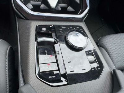 2026 BMW X3 — photo 13 view