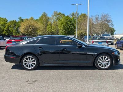 2019 Jaguar XJ - Photo 6