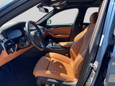 2023 BMW 5 Series - Photo 14