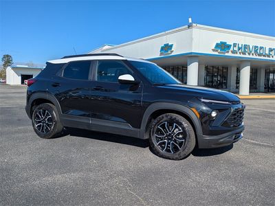 2025 Chevrolet TrailBlazer ACTIV in Black — front three-quarter view
