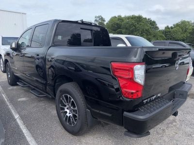2023 Nissan Titan - Photo 6