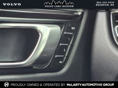 2021 Porsche Macan - Photo 16