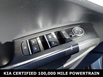 2025 Kia Soul - Photo 17