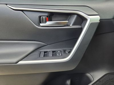 2024 Toyota RAV4 Hybrid - Photo 14