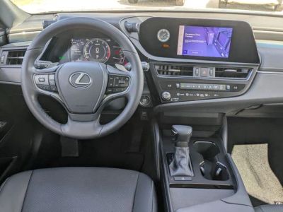 2023 Lexus ES - Photo 26